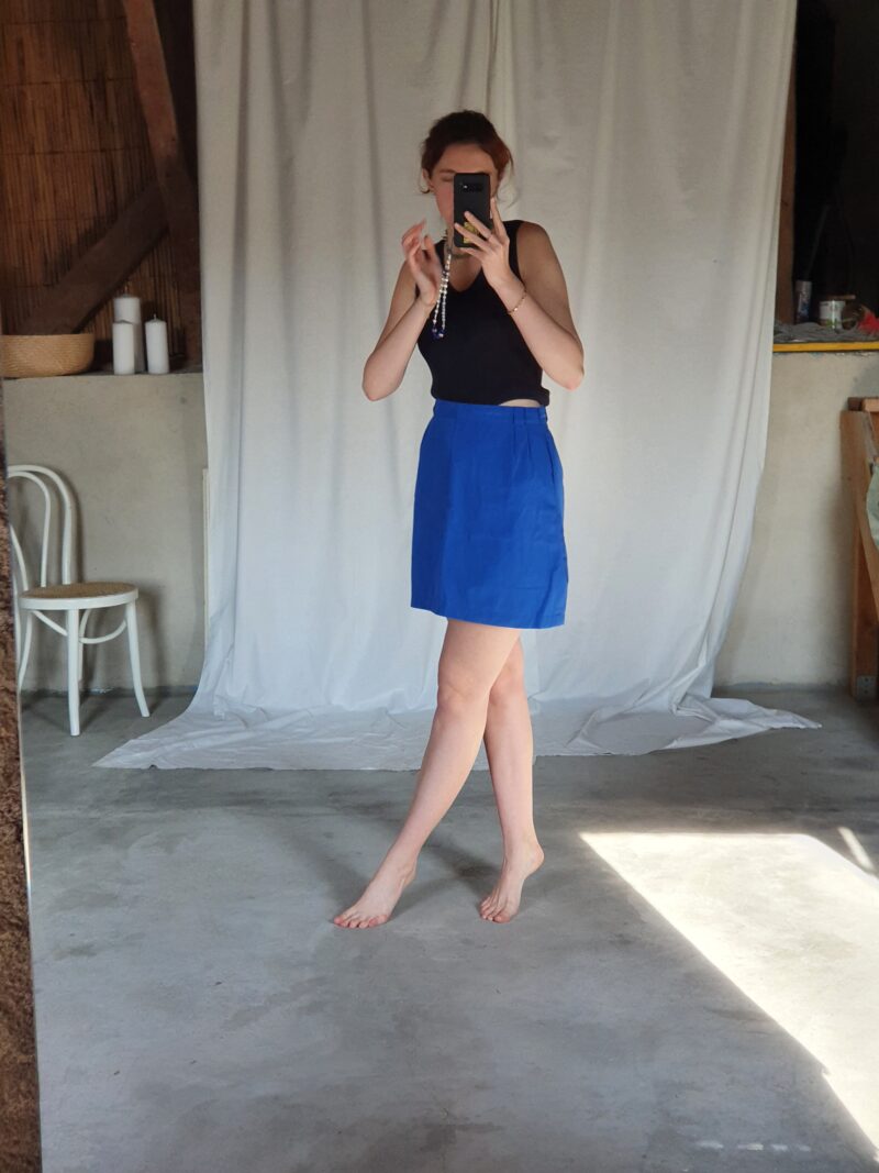 mini royal blue skirt, vintage fashion