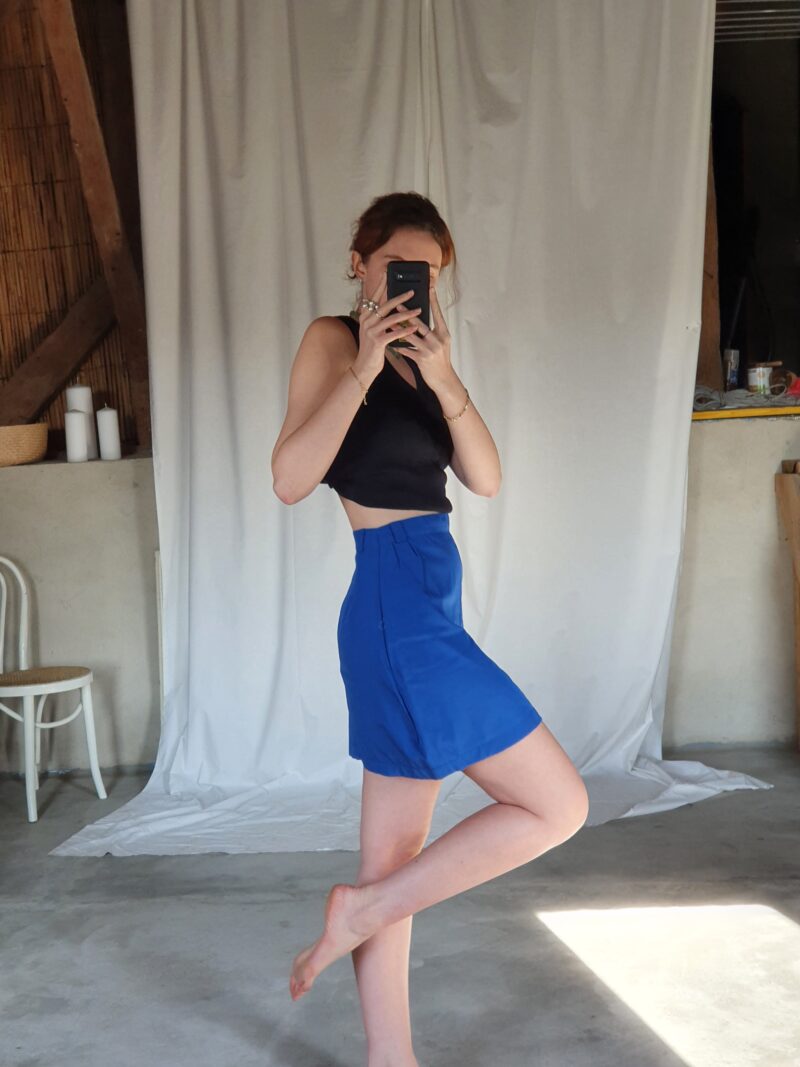 mini royal blue skirt, vintage fashion