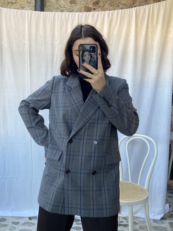 grey oversize blazer, second-hand fashion