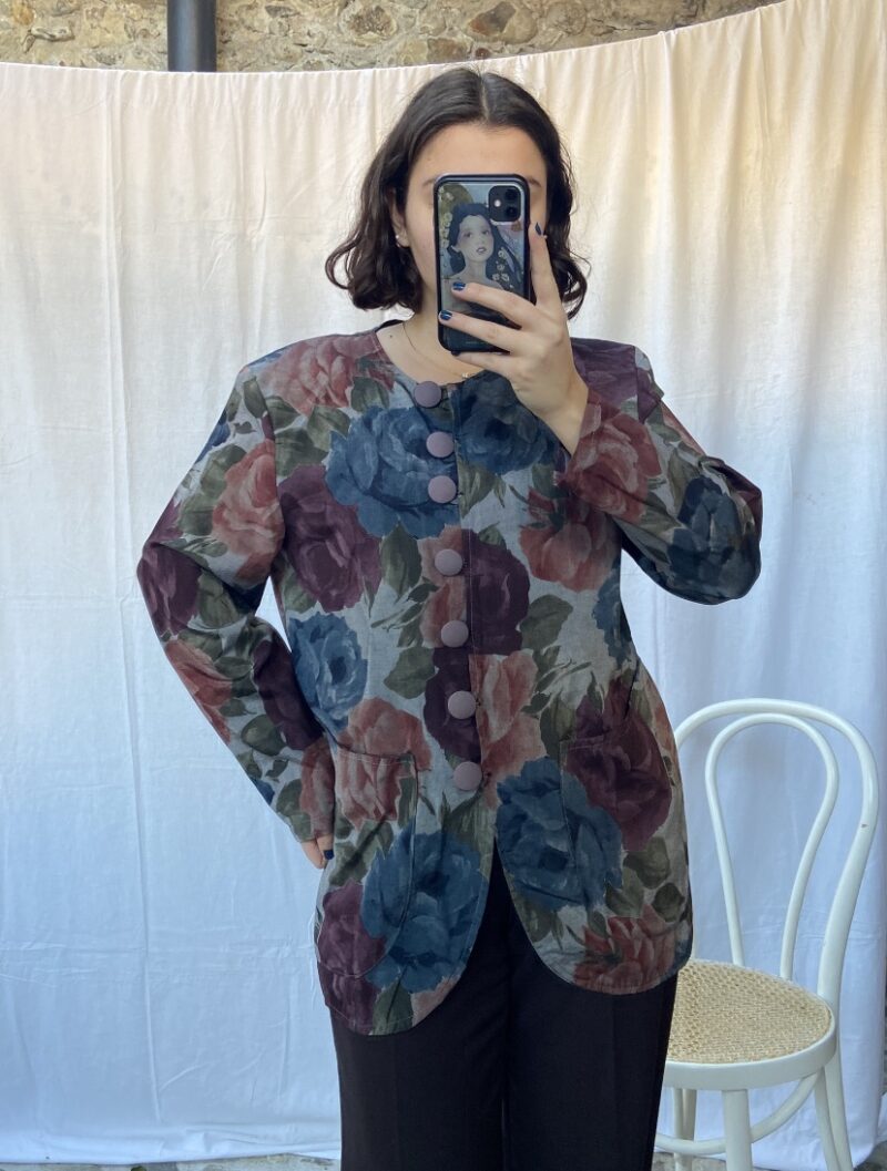 long greyish floral blouse, vintage fashion